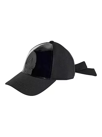 ADIDAS ORIGINALS | Nom du produit: Kappe
Marque: ADIDAS ORIGINALS
Couleur: noir
Catégories: Mode,Femmes

Matériel: Softshell,Polyester / Polyamide
Style: ,Young Fashion
Détails: Masche | 